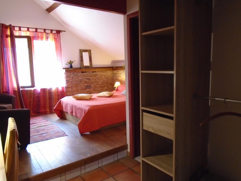 La Ferme Aux Sangliers - Micalet Villa Issor Eksteriør bilde